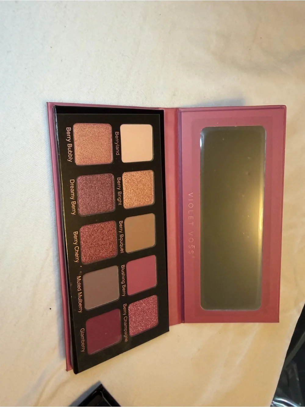 Violet Voss Berries N' Cream Dreams and essentials Eyeshadow Palette